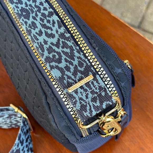 Stella & Dot Crush it Camera Bag - Dark Blue - Picture 6 of 15